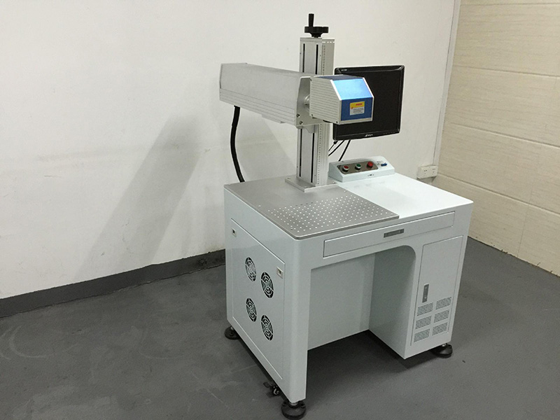 609cd5dab2aec.jpg 01.jpg